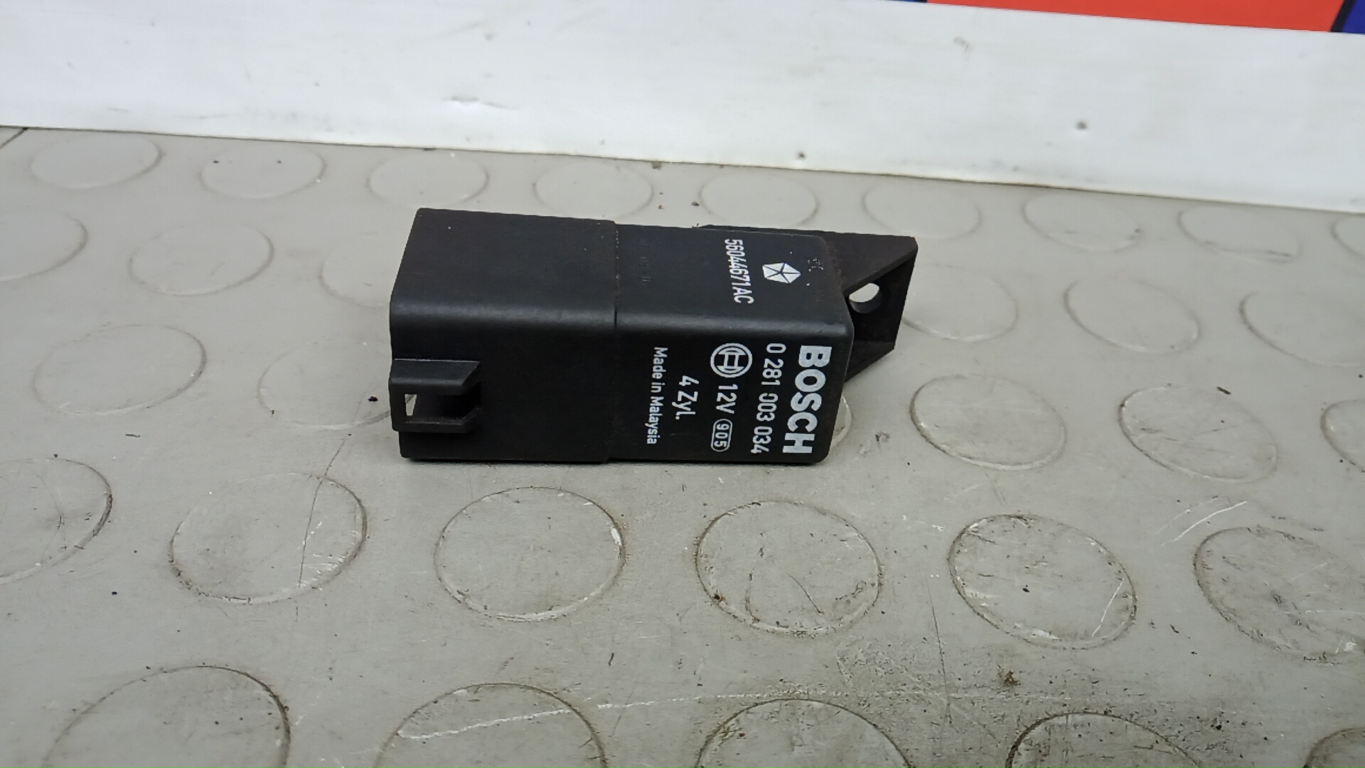 Реле свечей накала