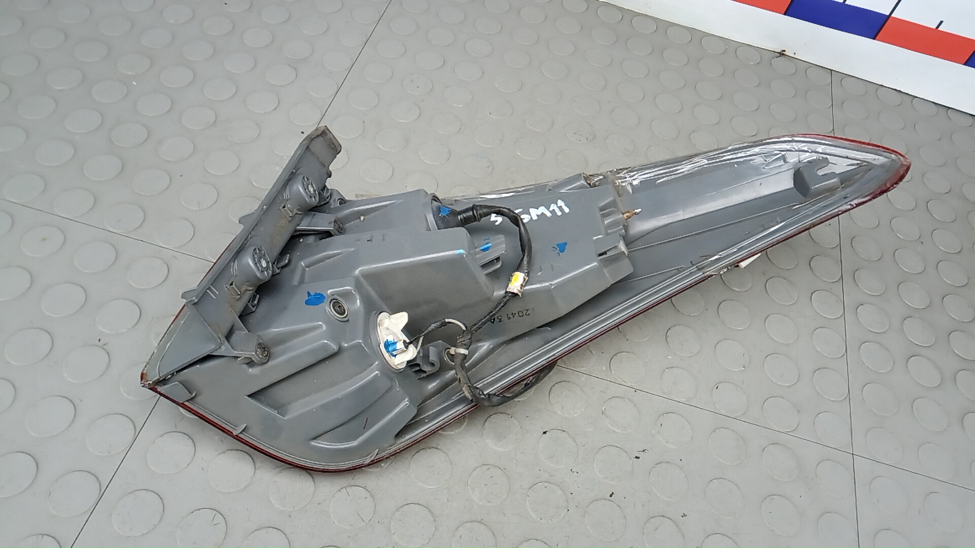 Фонарь задний левый