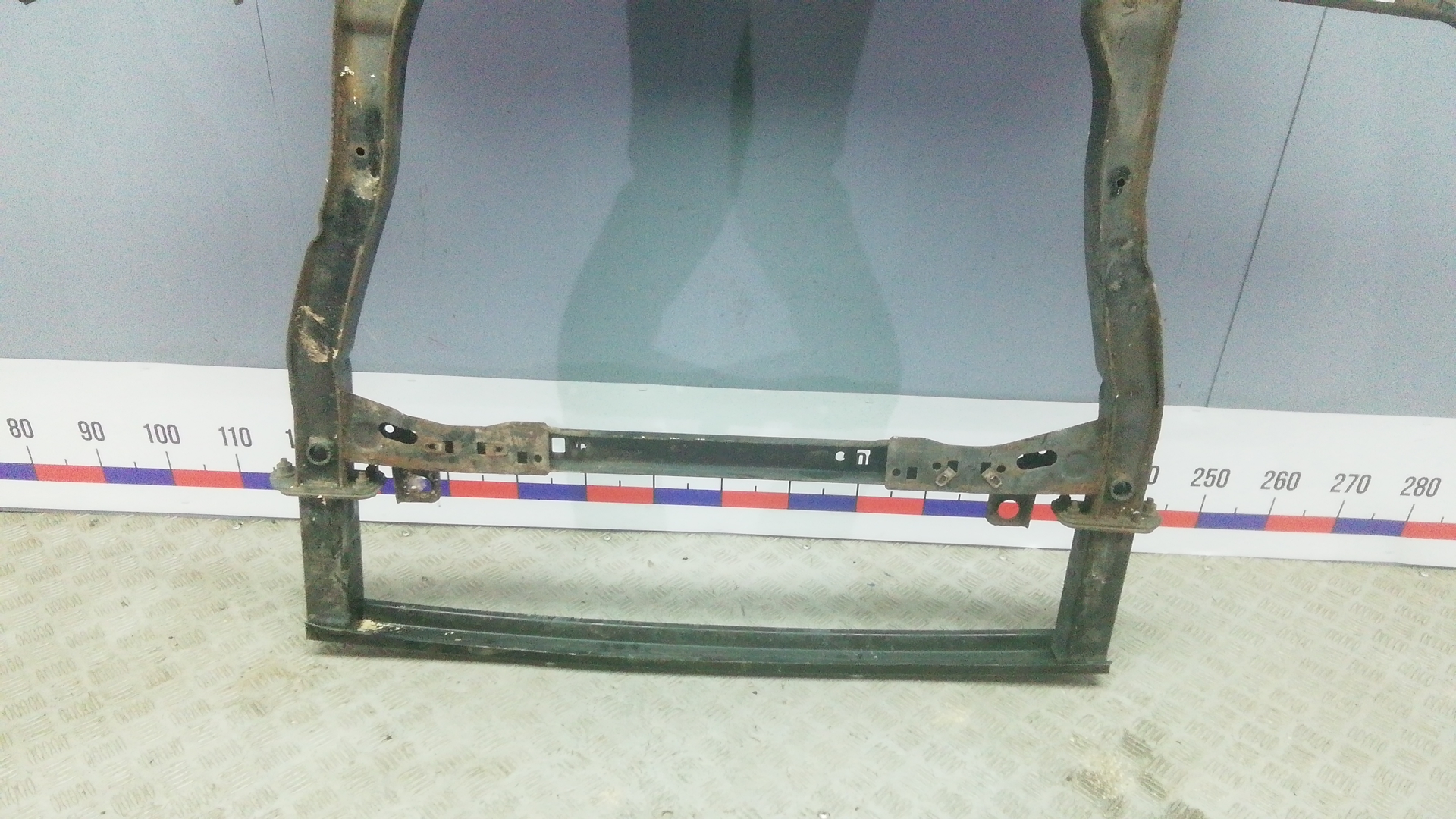 Балка передняя (крепление продольных тяг)