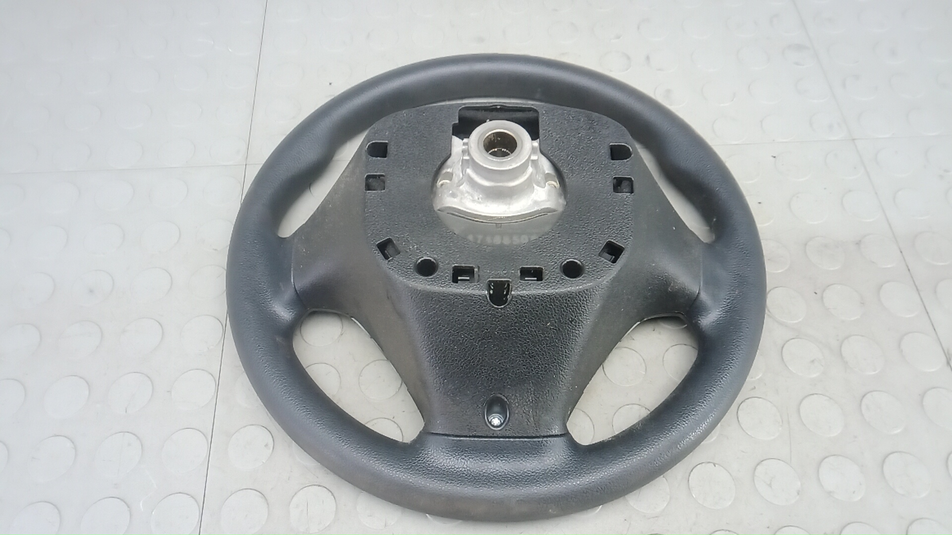 Рулевое колесо (руль)