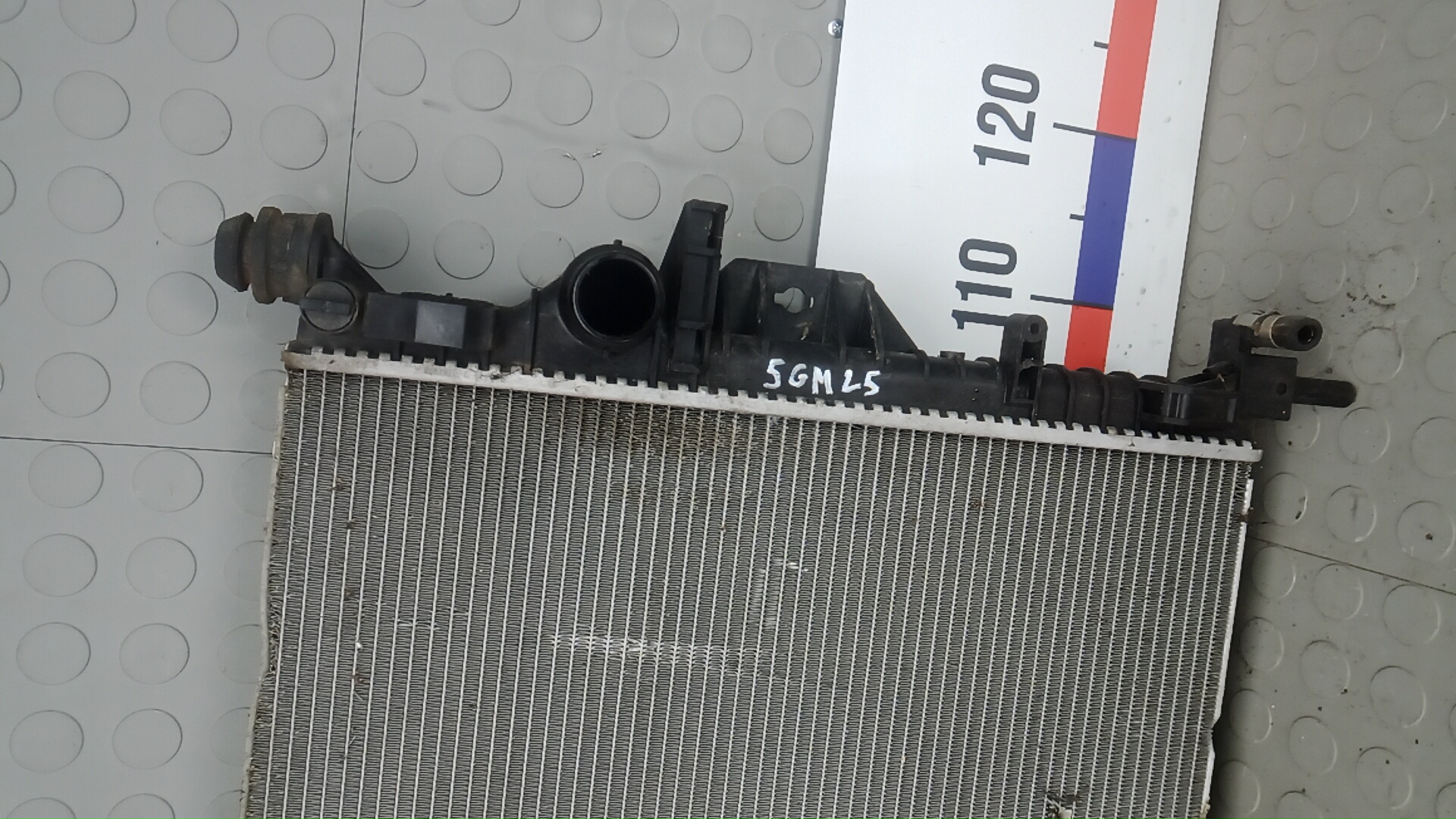 Радиатор охлаждения двигателя основной
