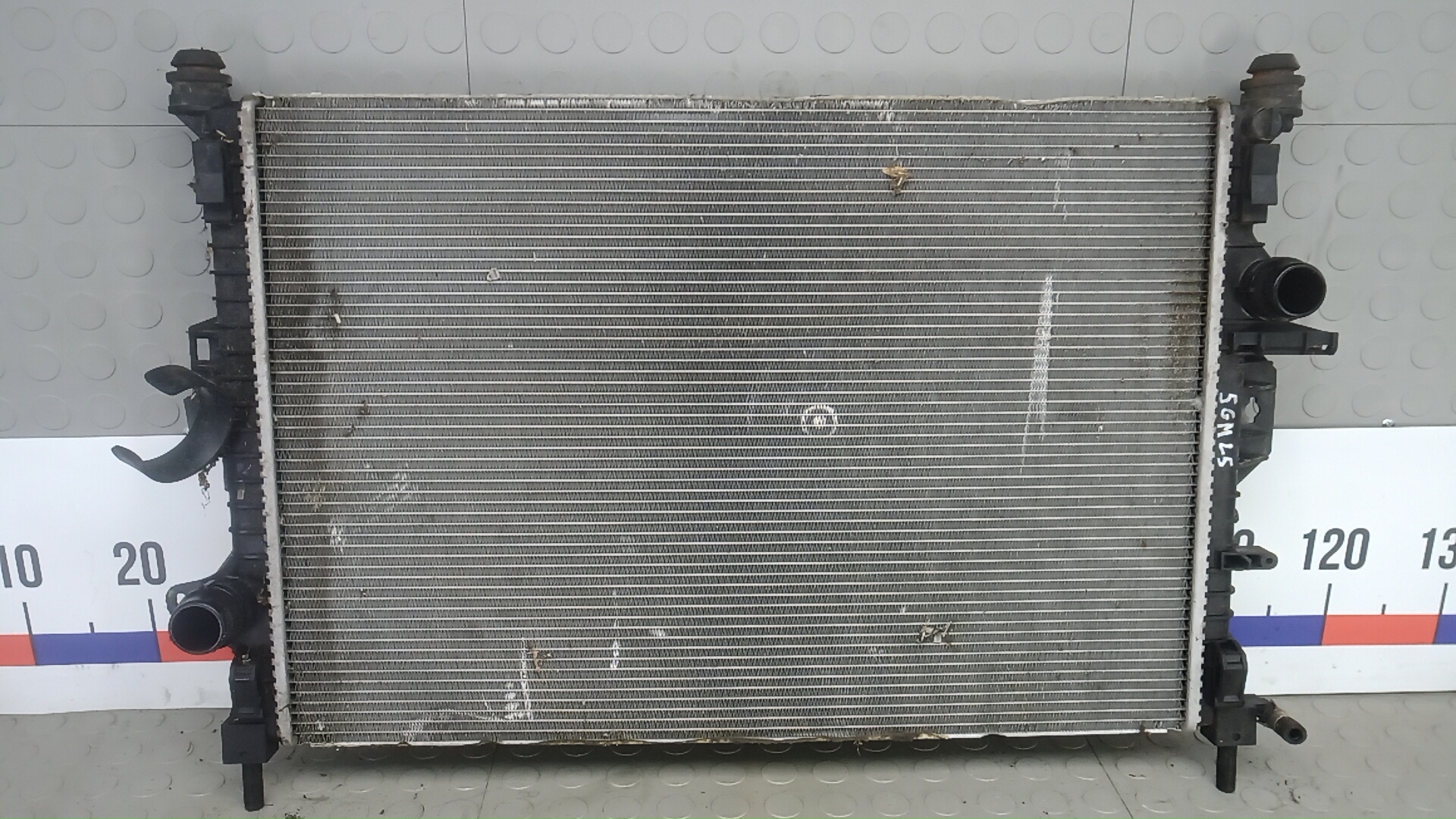 Радиатор охлаждения двигателя основной