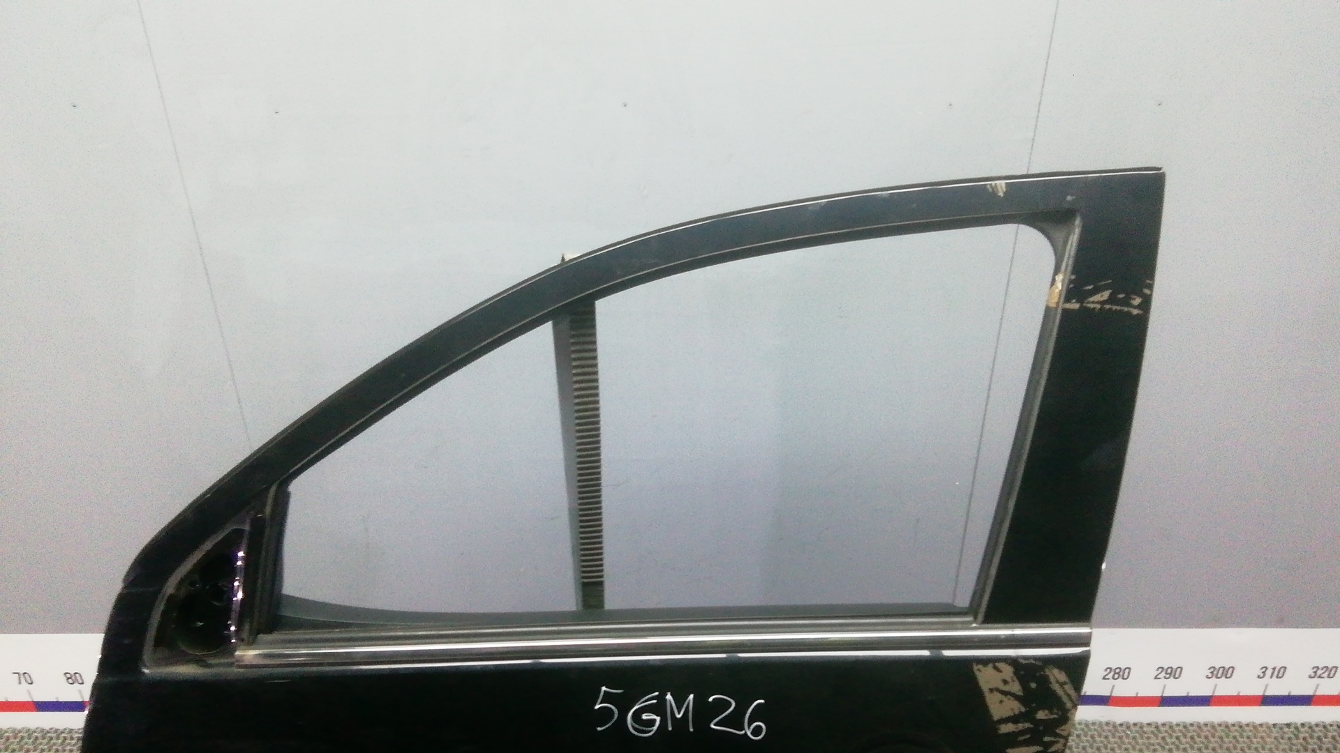 Дверь передняя левая