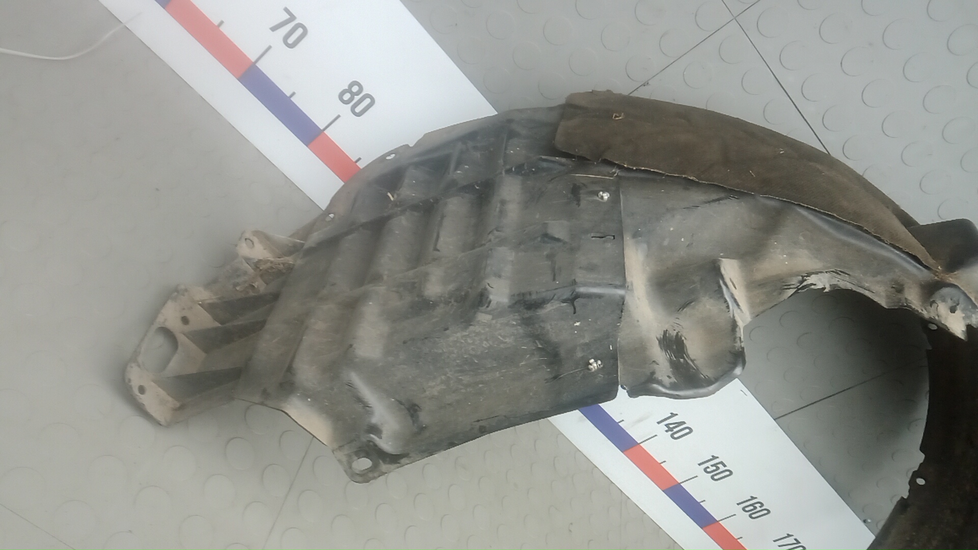 Локер передний правый