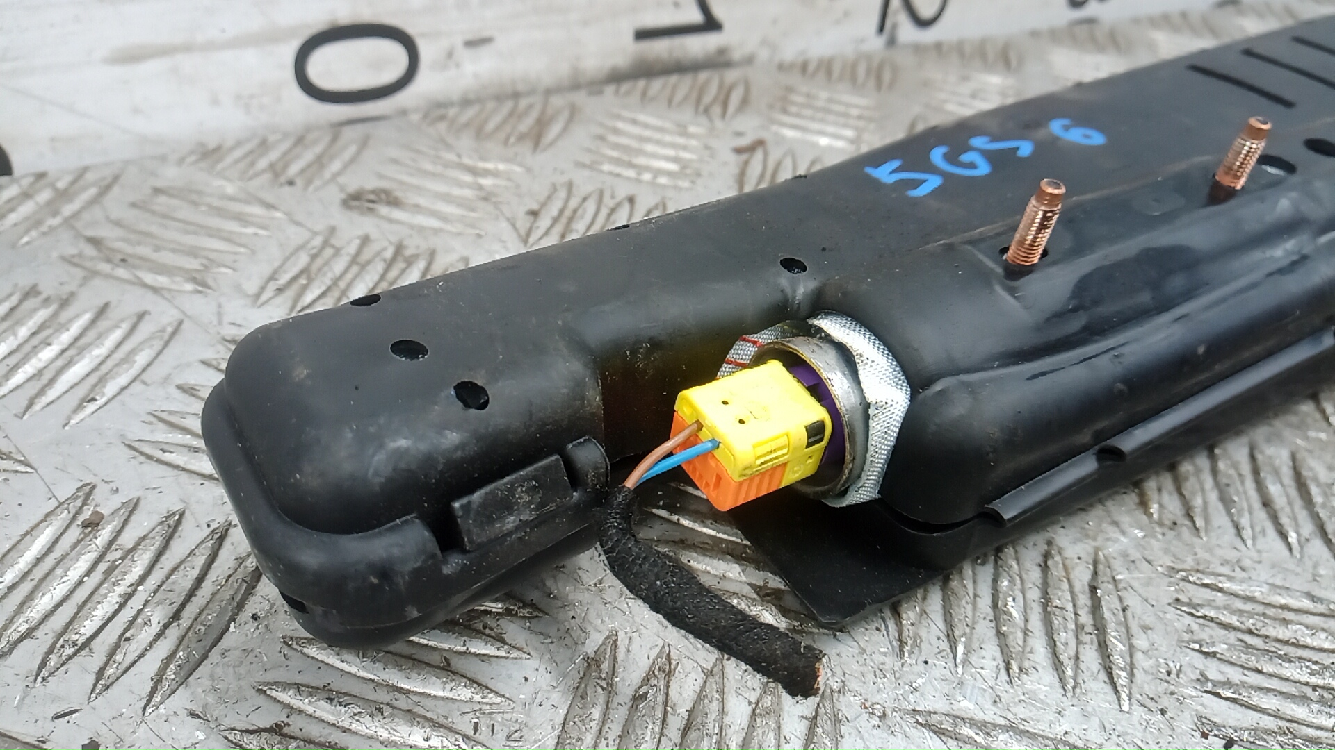 Подушка безопасности боковая (в сиденье)