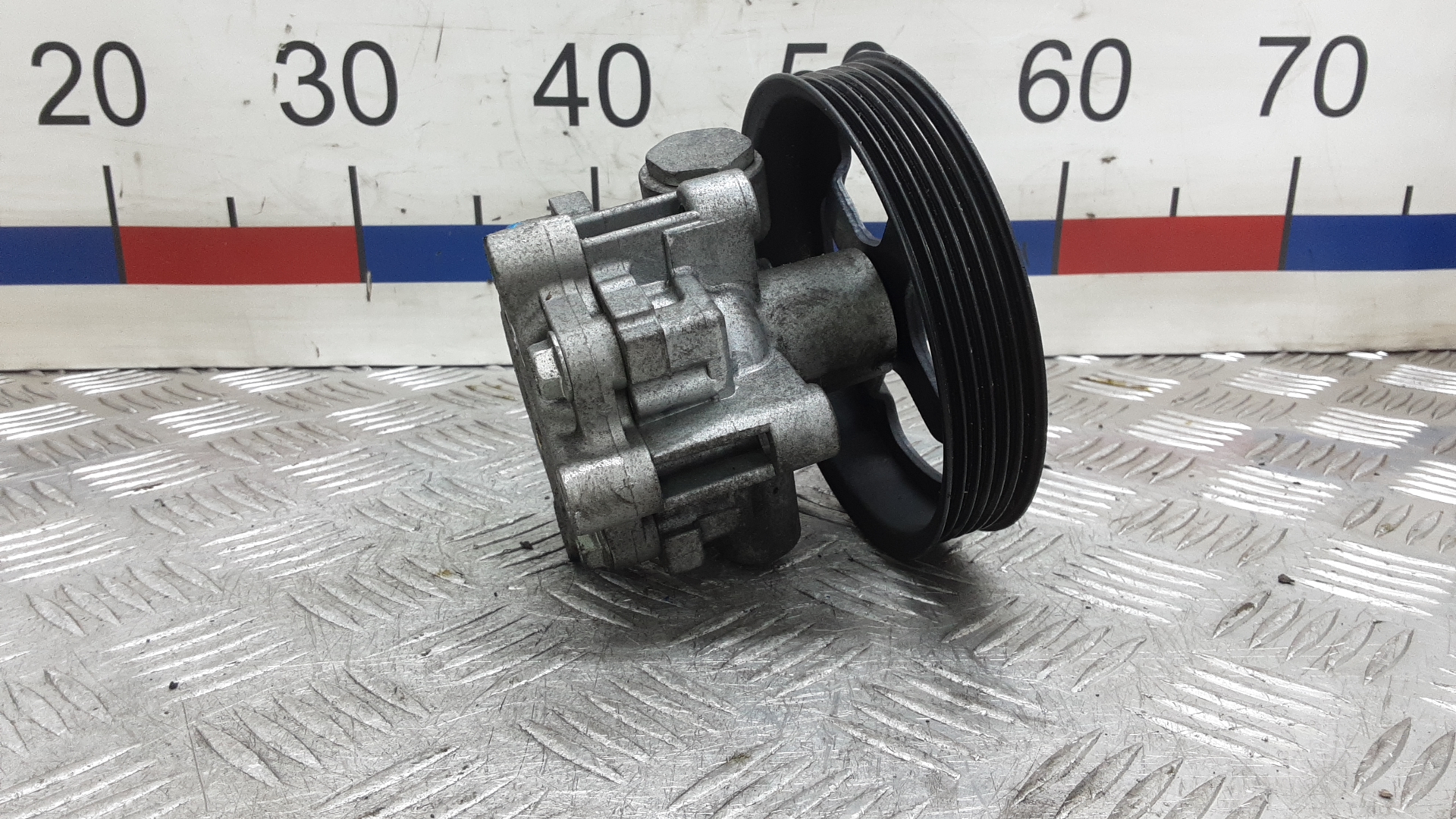 Насос ГУР (гидроусилитель руля)