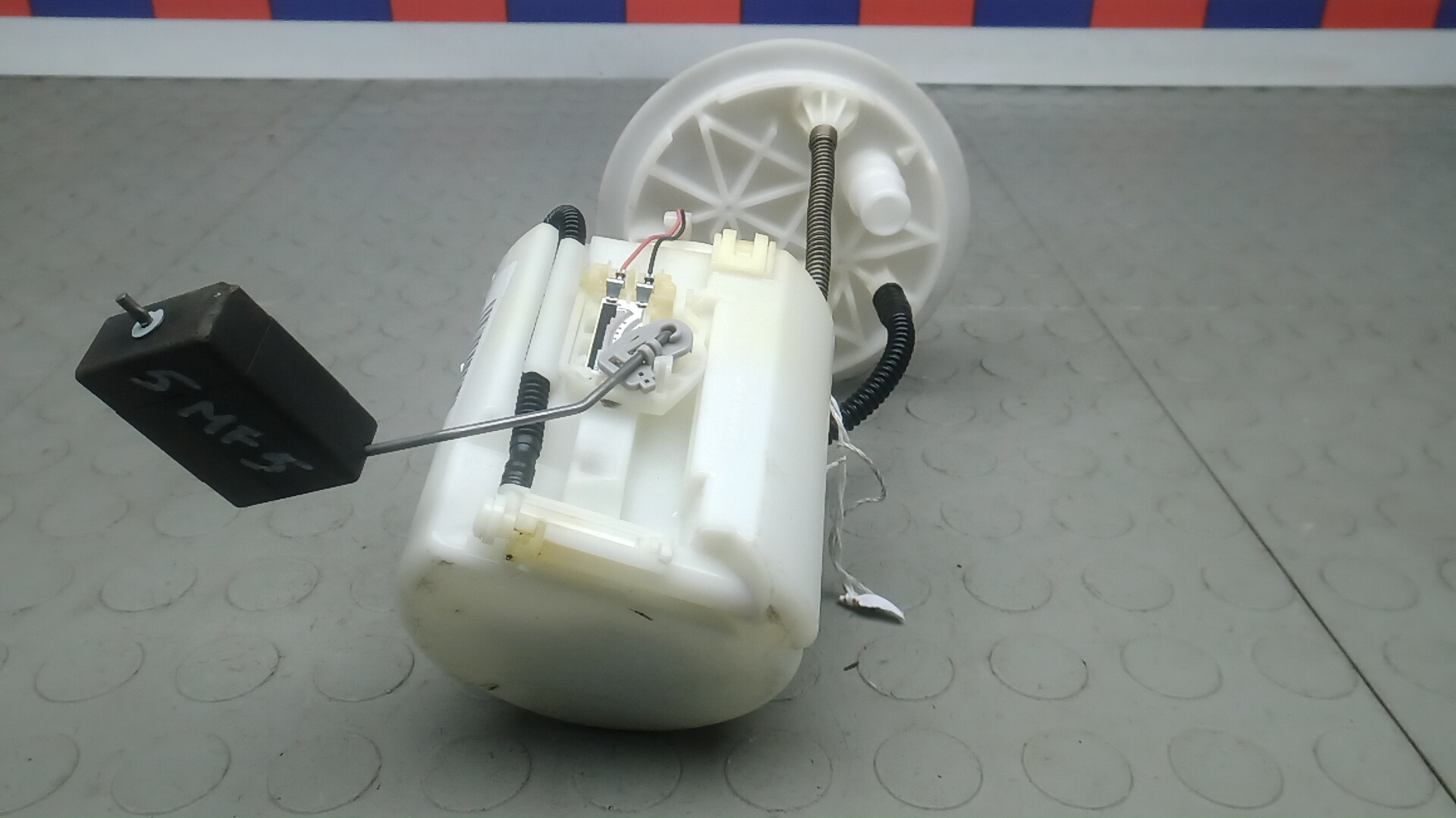 Насос топливный электрический