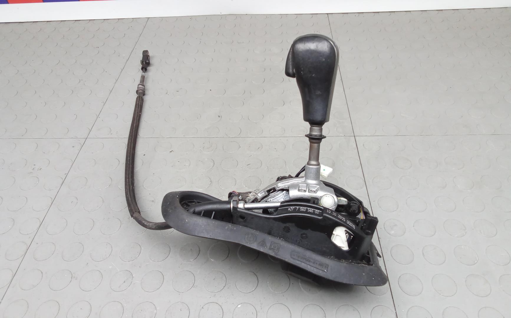 Кулиса МКПП / АКПП