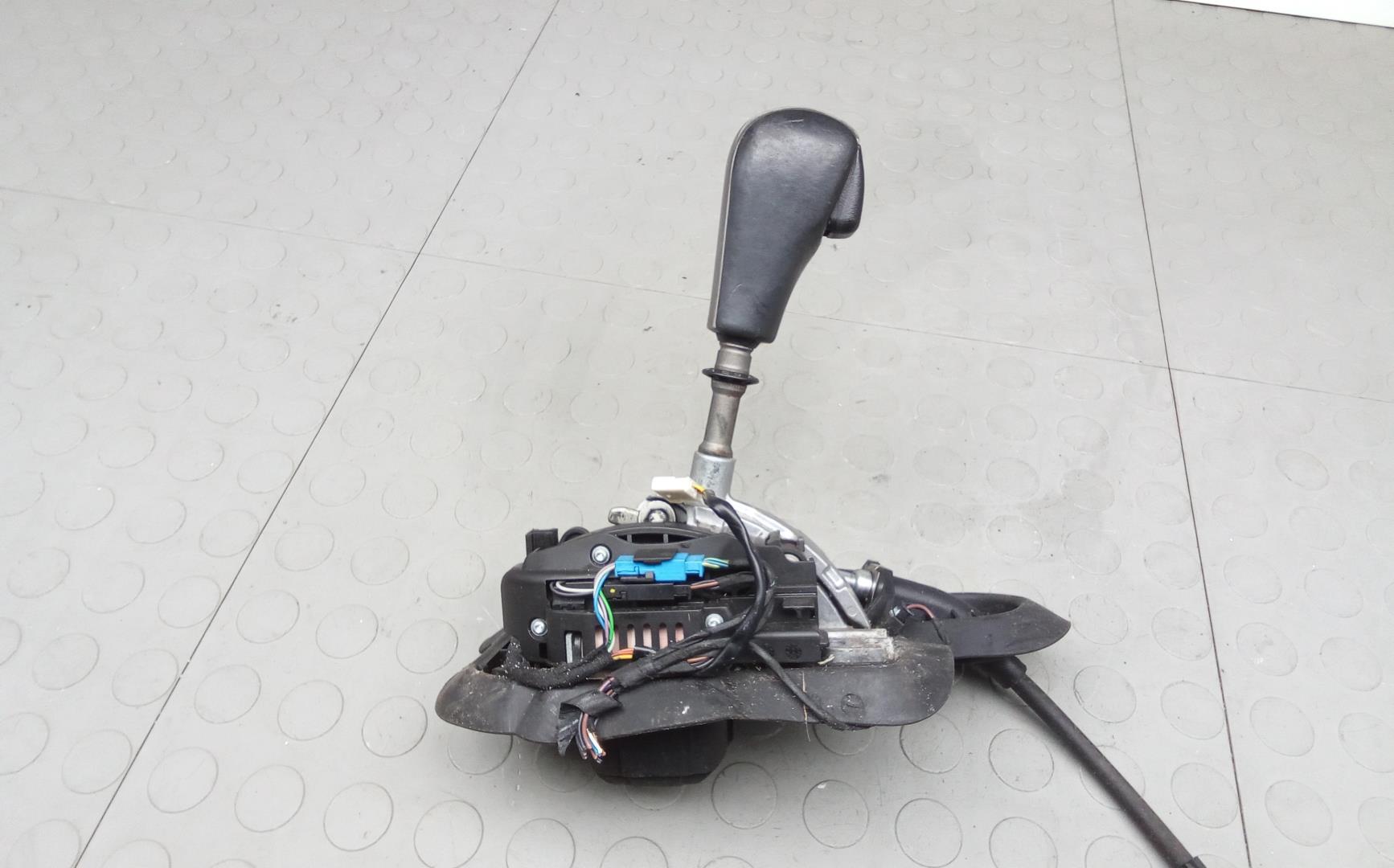 Кулиса МКПП / АКПП