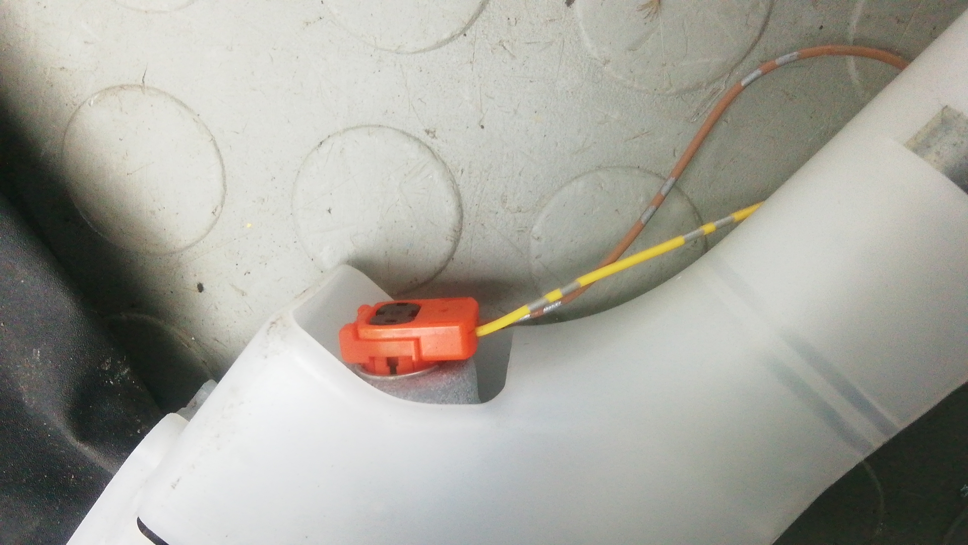 Ремень безопасности с пиропатроном