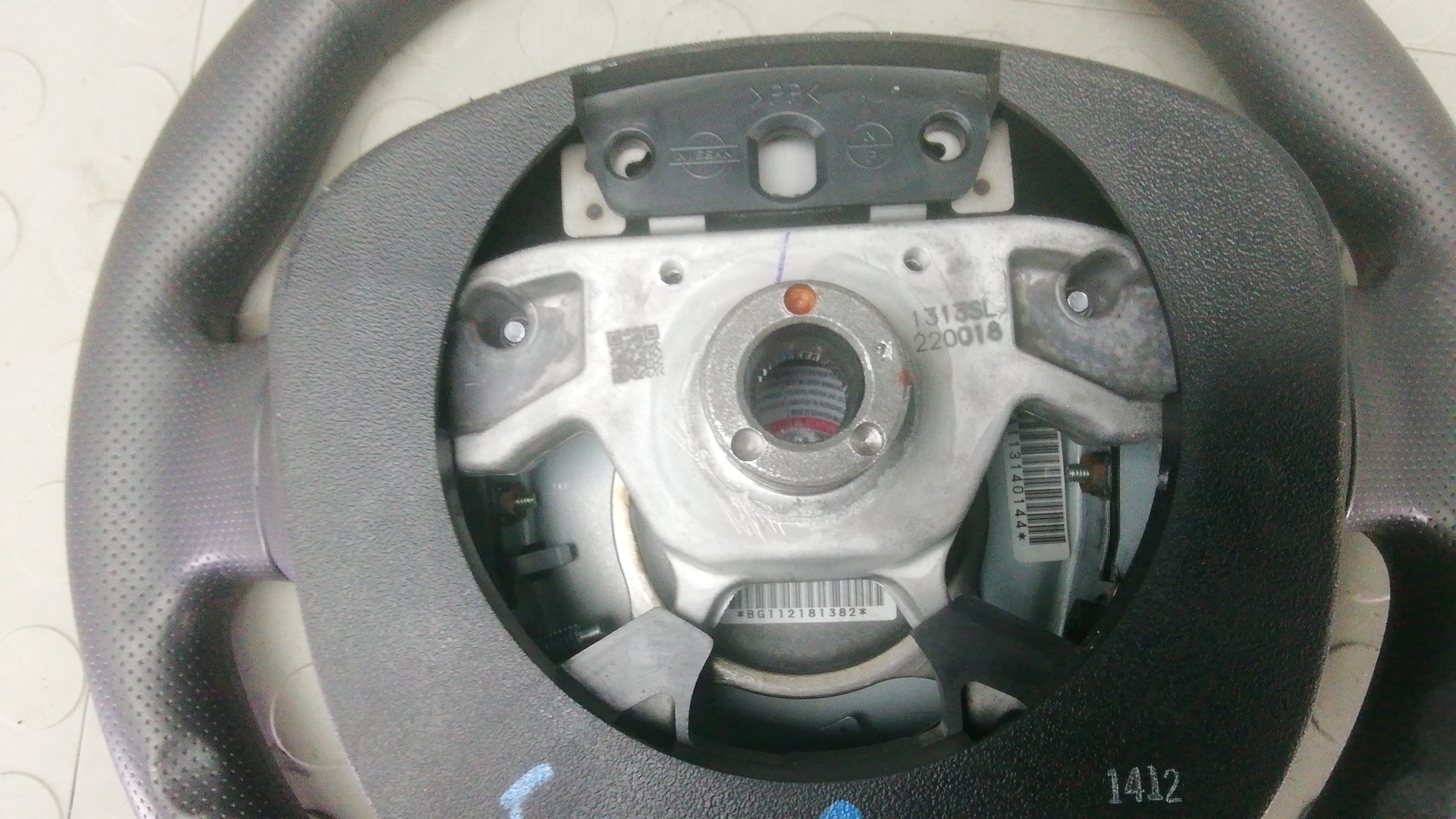 Рулевое колесо (руль)