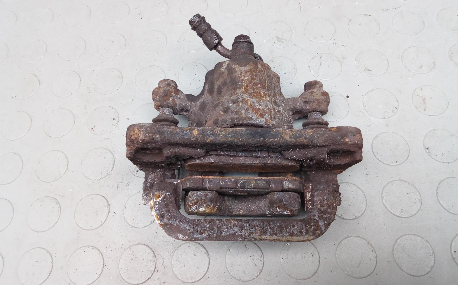 Суппорт задний правый