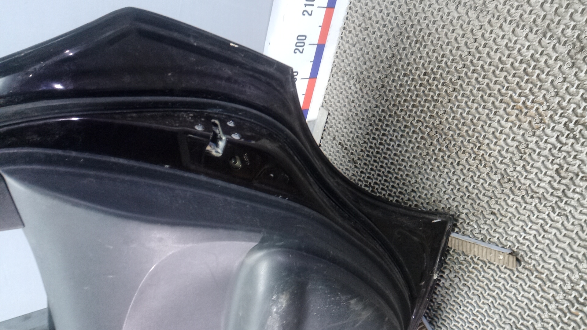 Дверь задняя правая