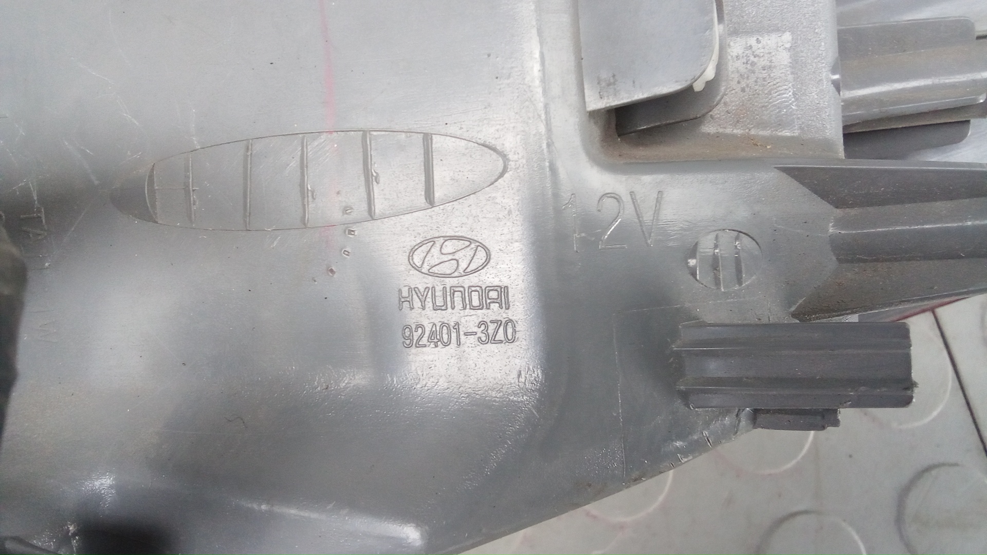 Фонарь задний левый