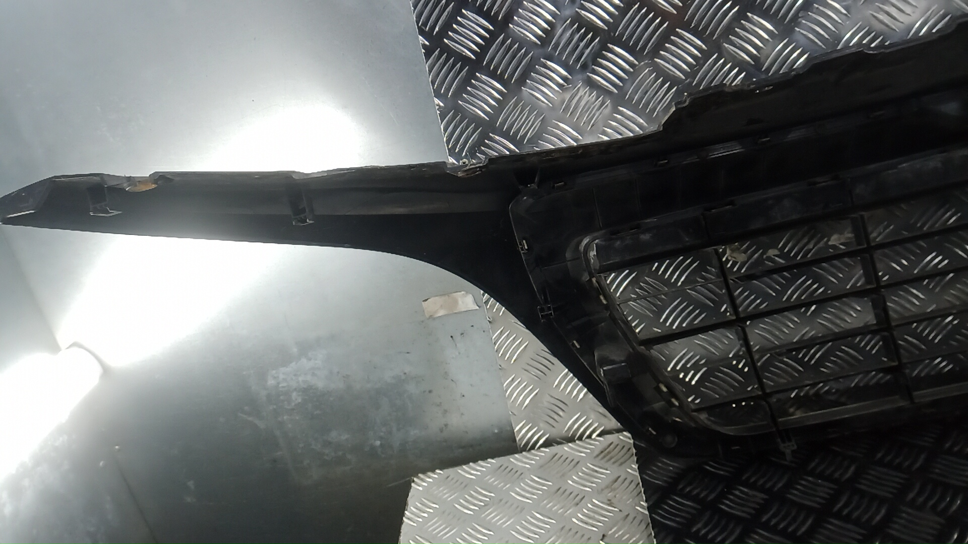 Решетка радиатора