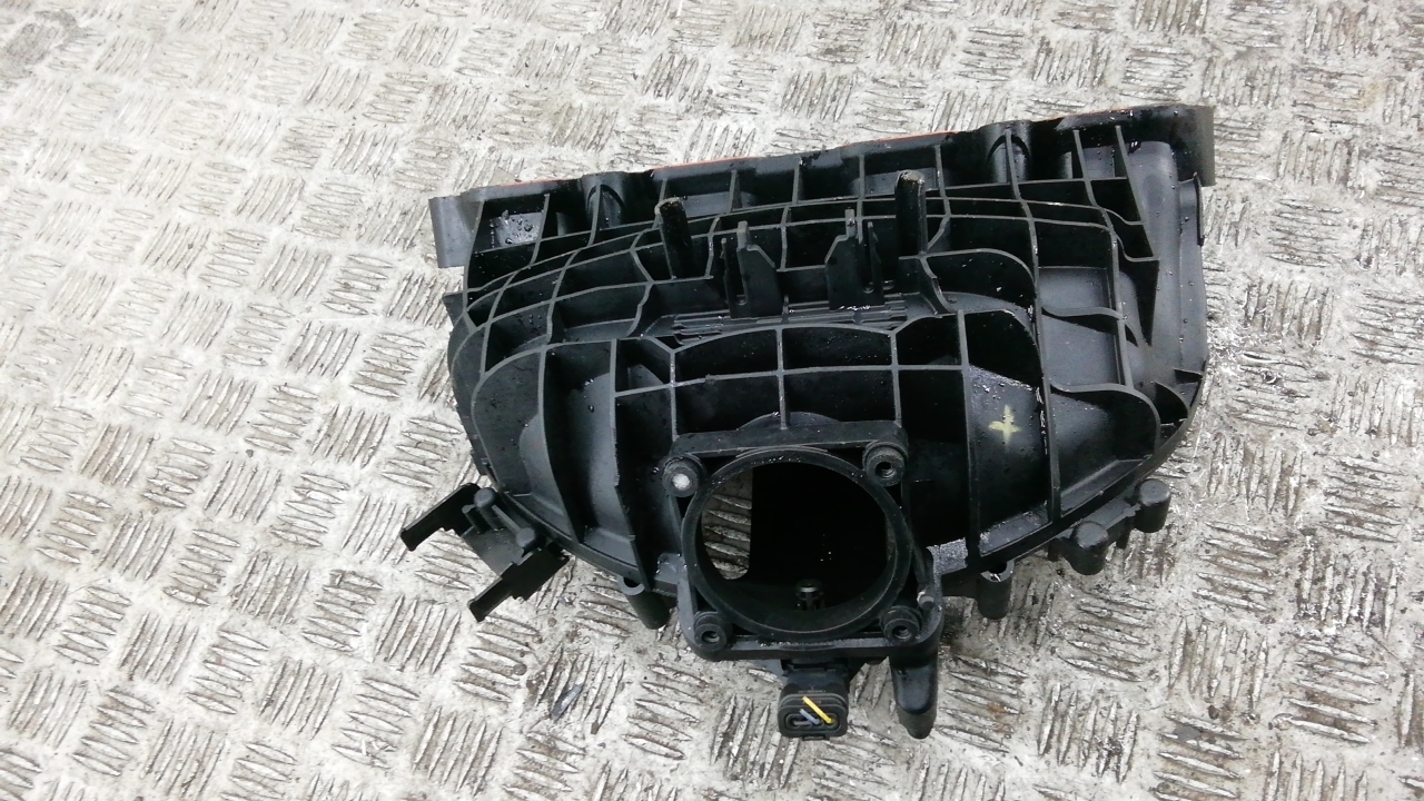 Коллектор впускной