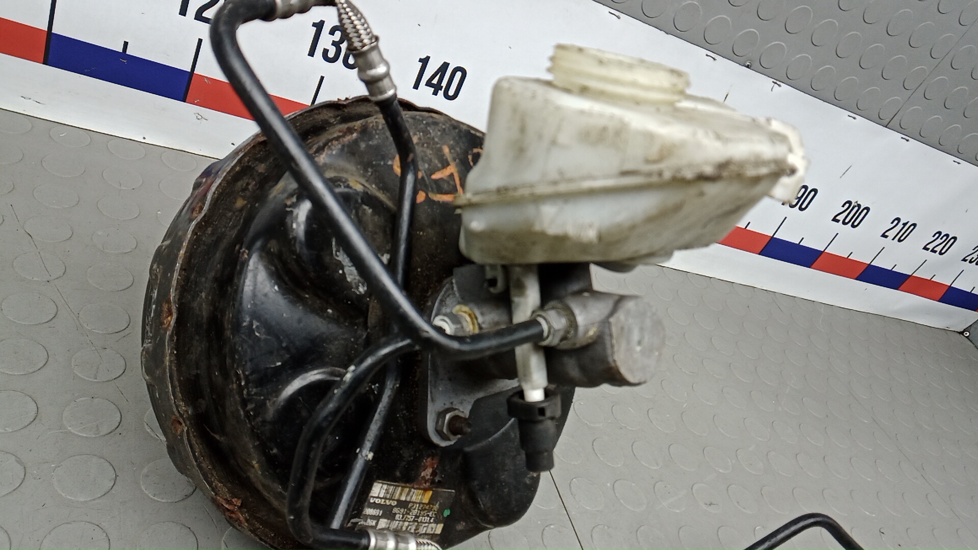 Усилитель тормозов вакуумный