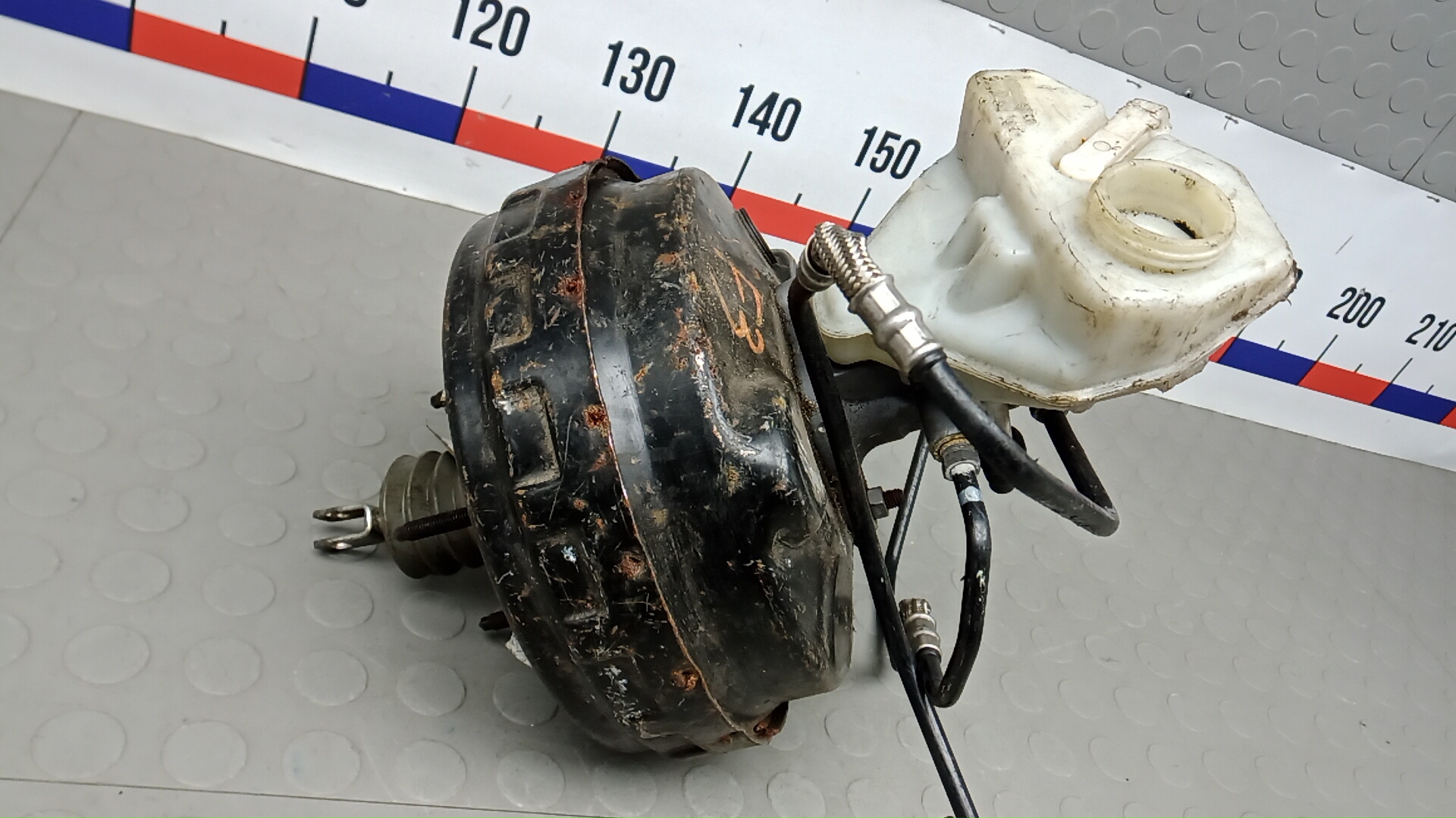 Усилитель тормозов вакуумный