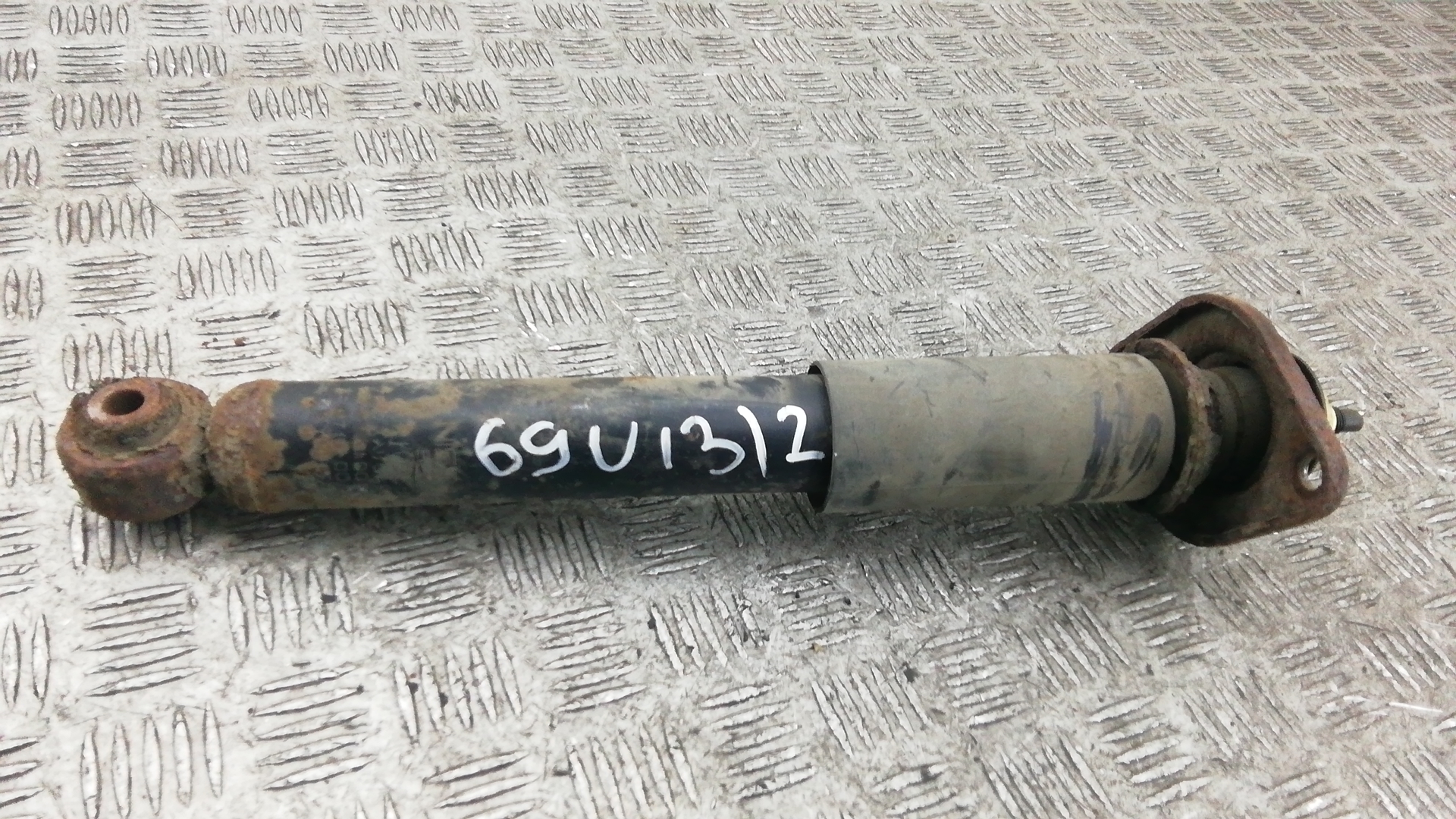 Амортизатор задний (стойка)