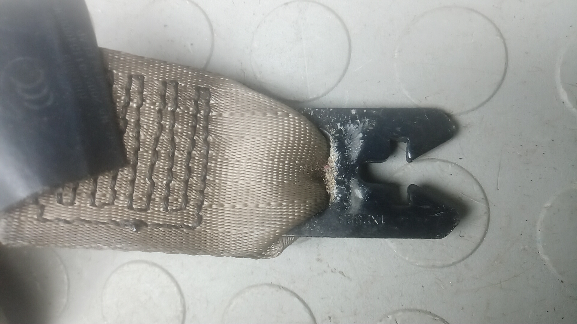 Ремень безопасности с пиропатроном