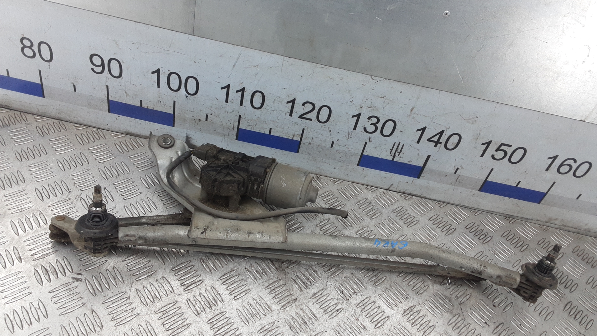 Трапеция стеклоочистителей