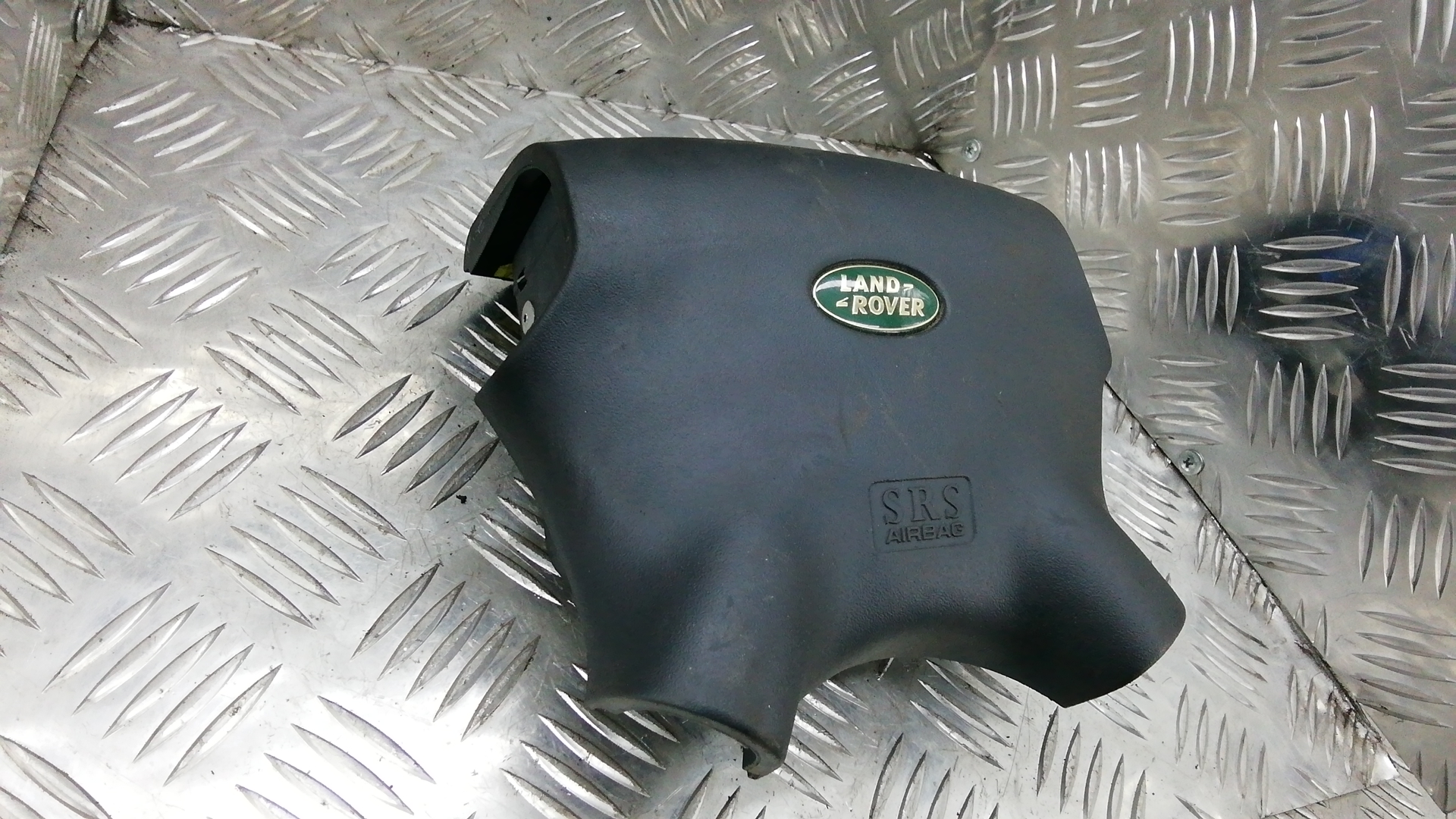 Подушка безопасности в рулевое колесо