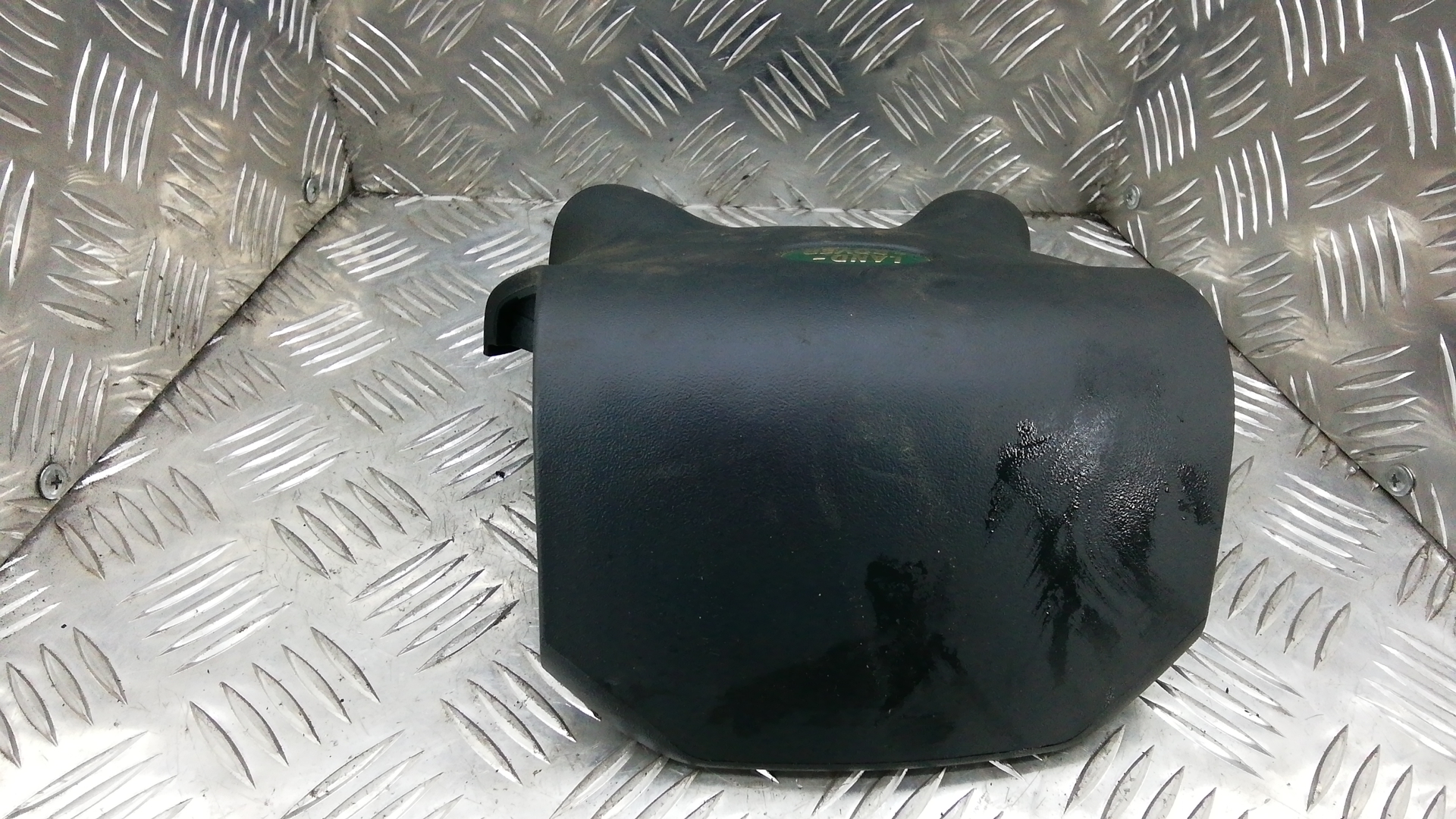 Подушка безопасности в рулевое колесо