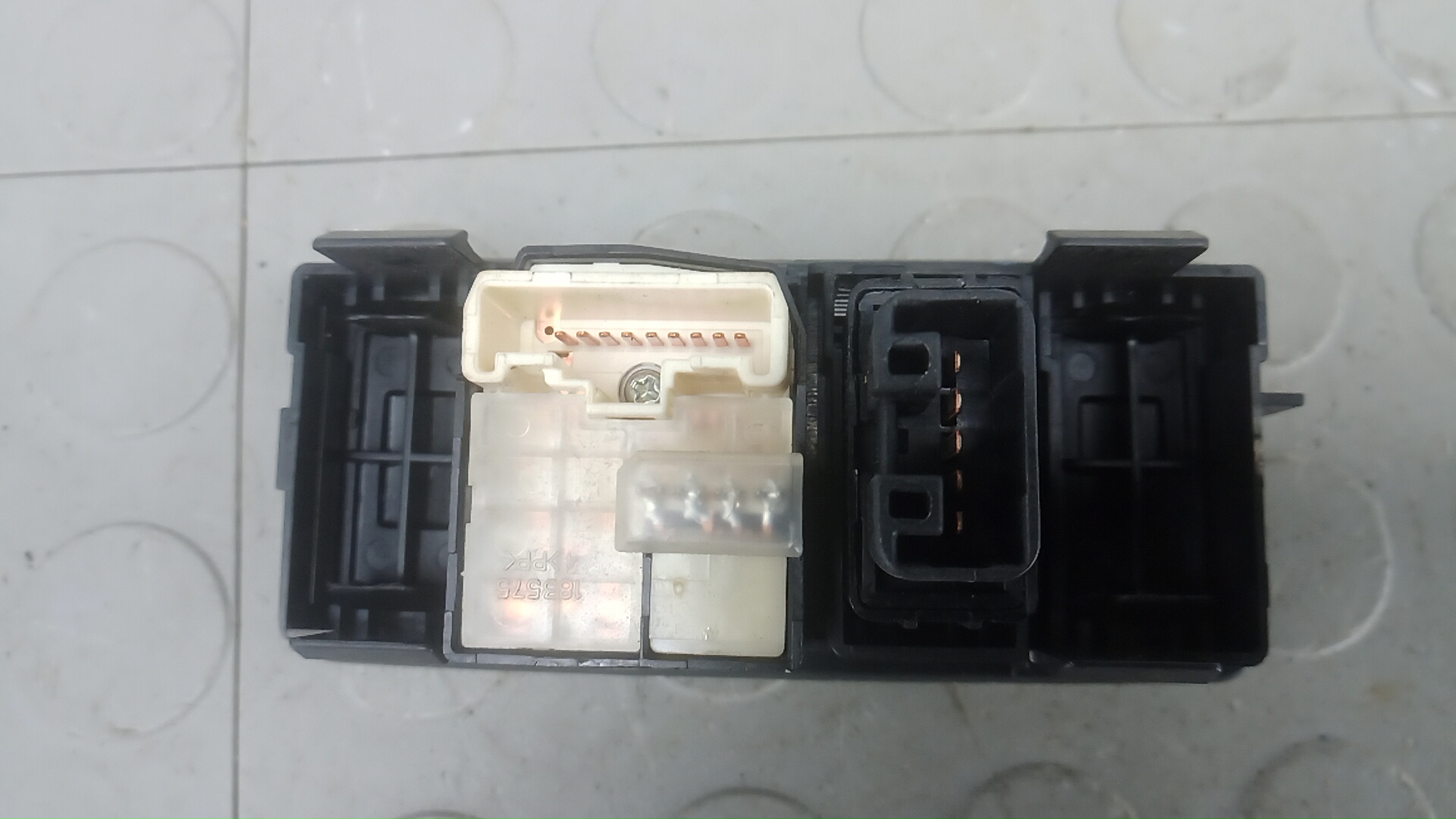 Переключатель света фар