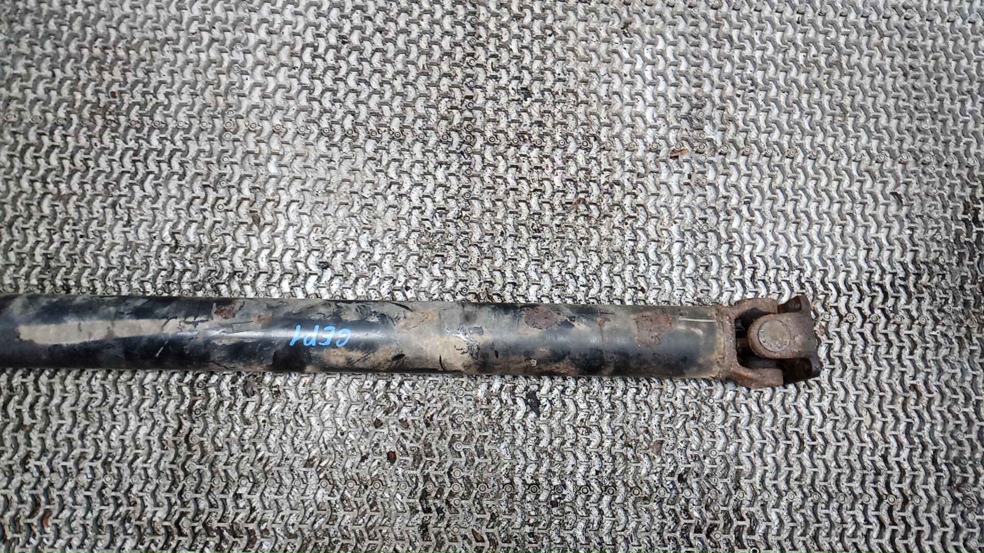 Вал карданный