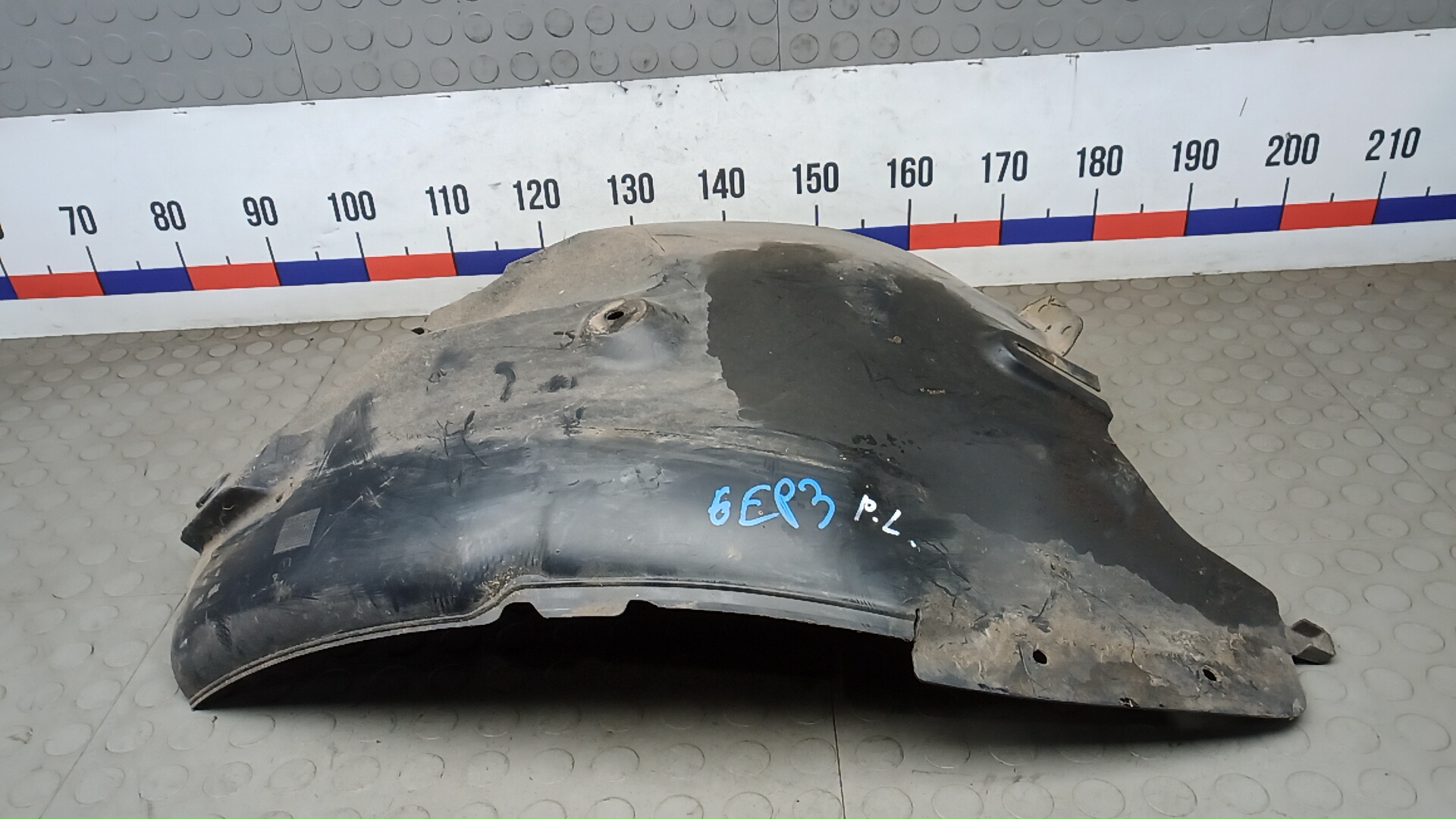 Локер передний левый