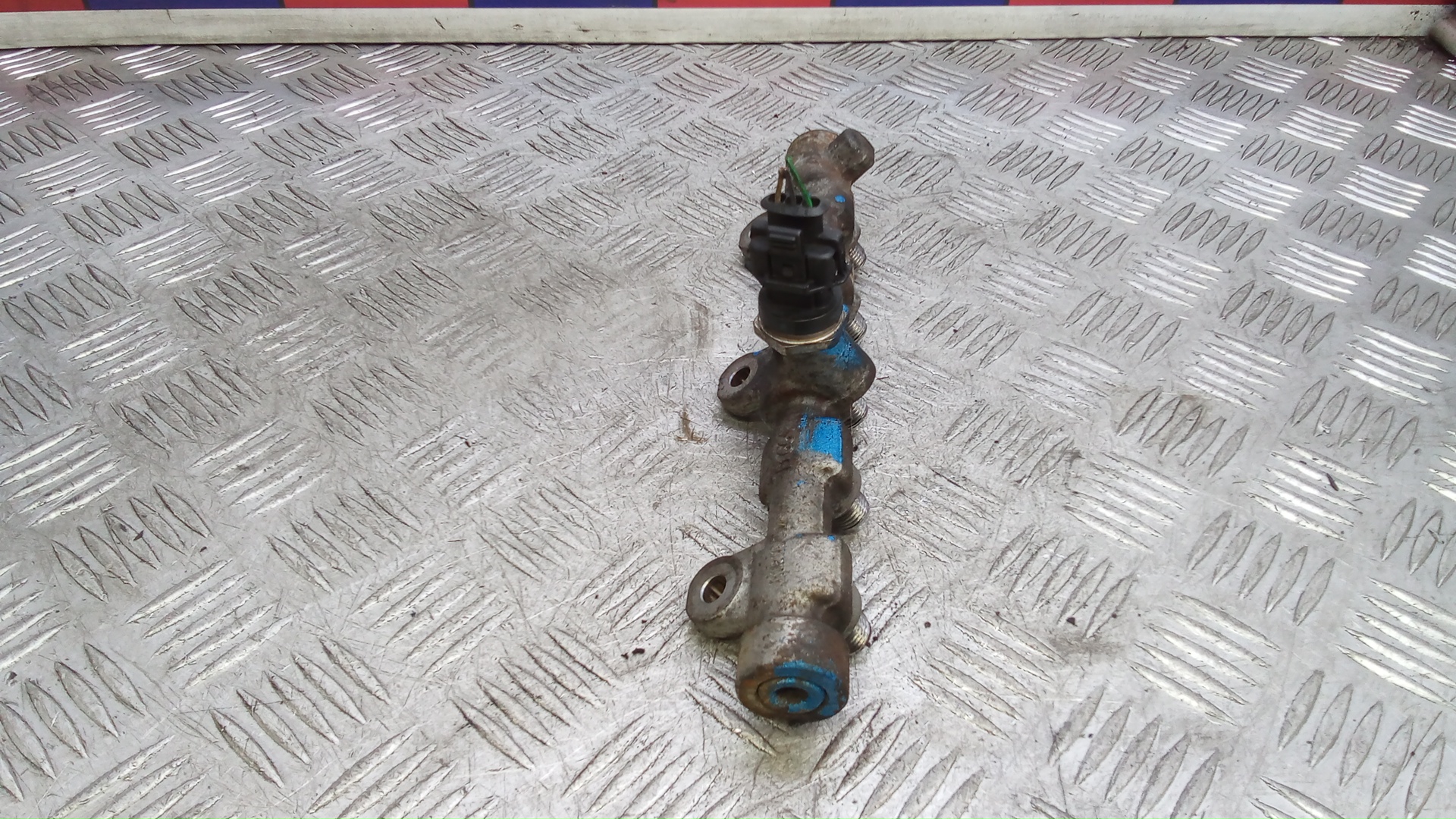 Рейка топливная (рампа)