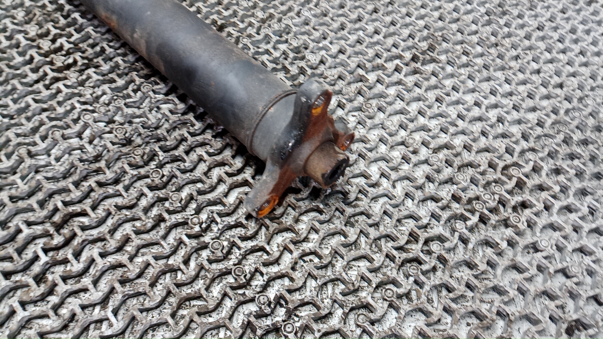 Вал карданный