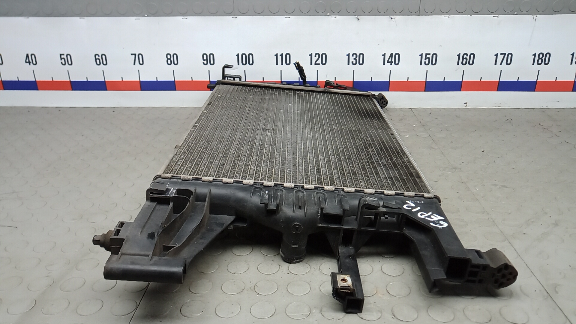 Радиатор охлаждения двигателя основной