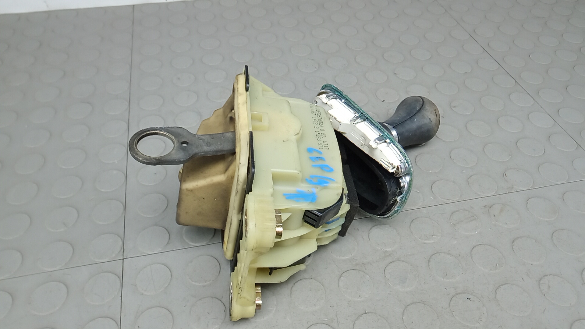 Кулиса МКПП / АКПП