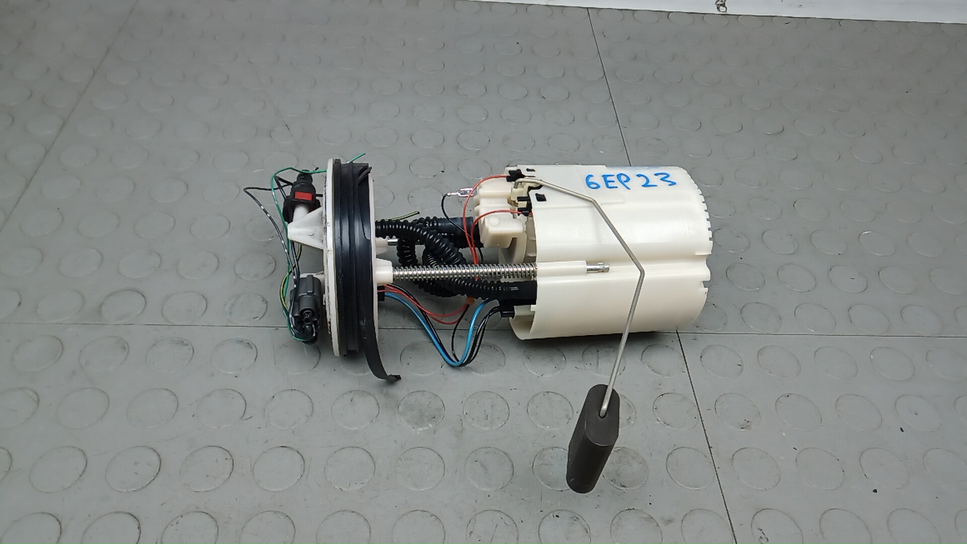 Насос топливный электрический