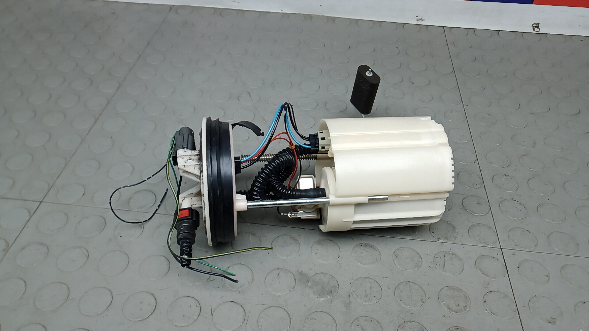 Насос топливный электрический