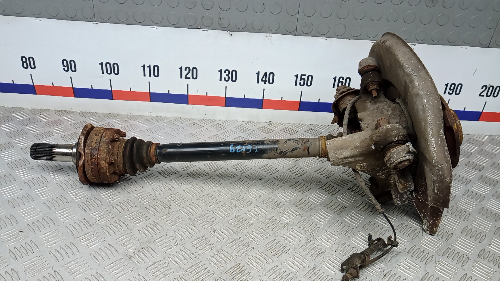 Полуось задняя правая