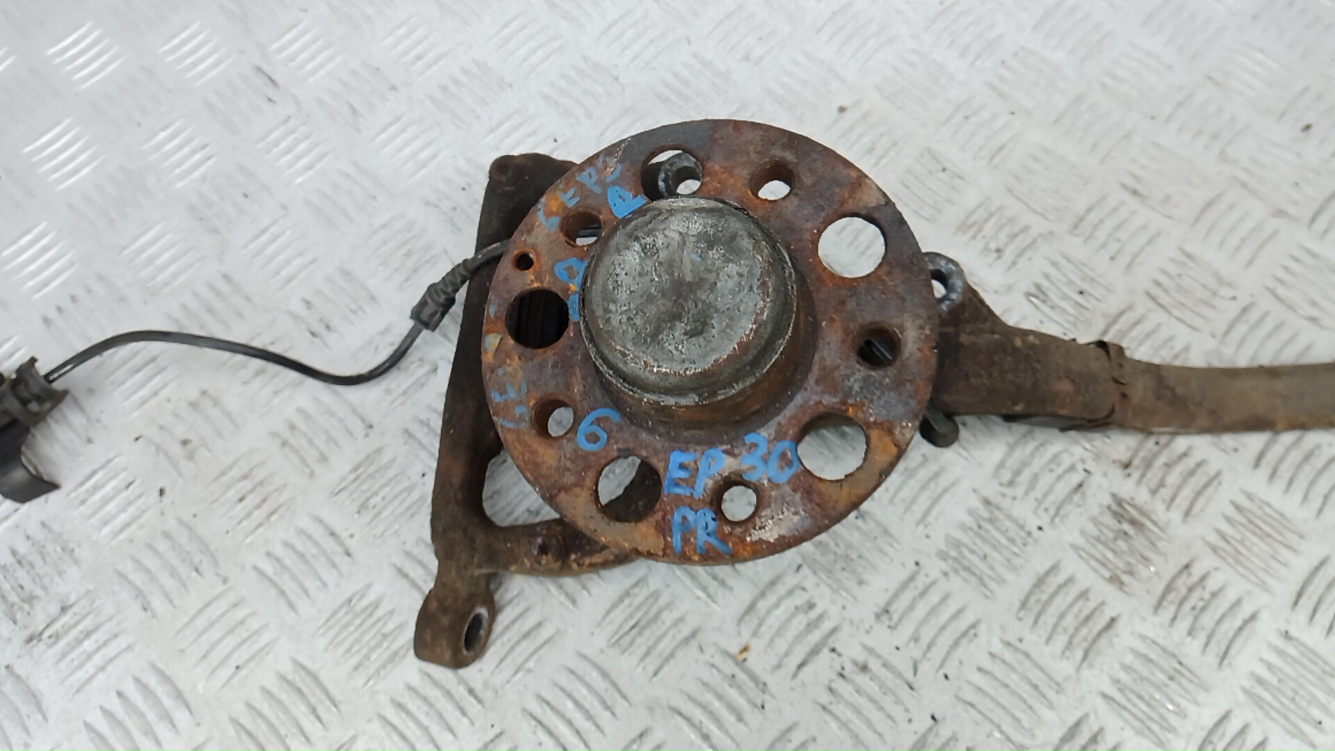 Ступица передняя