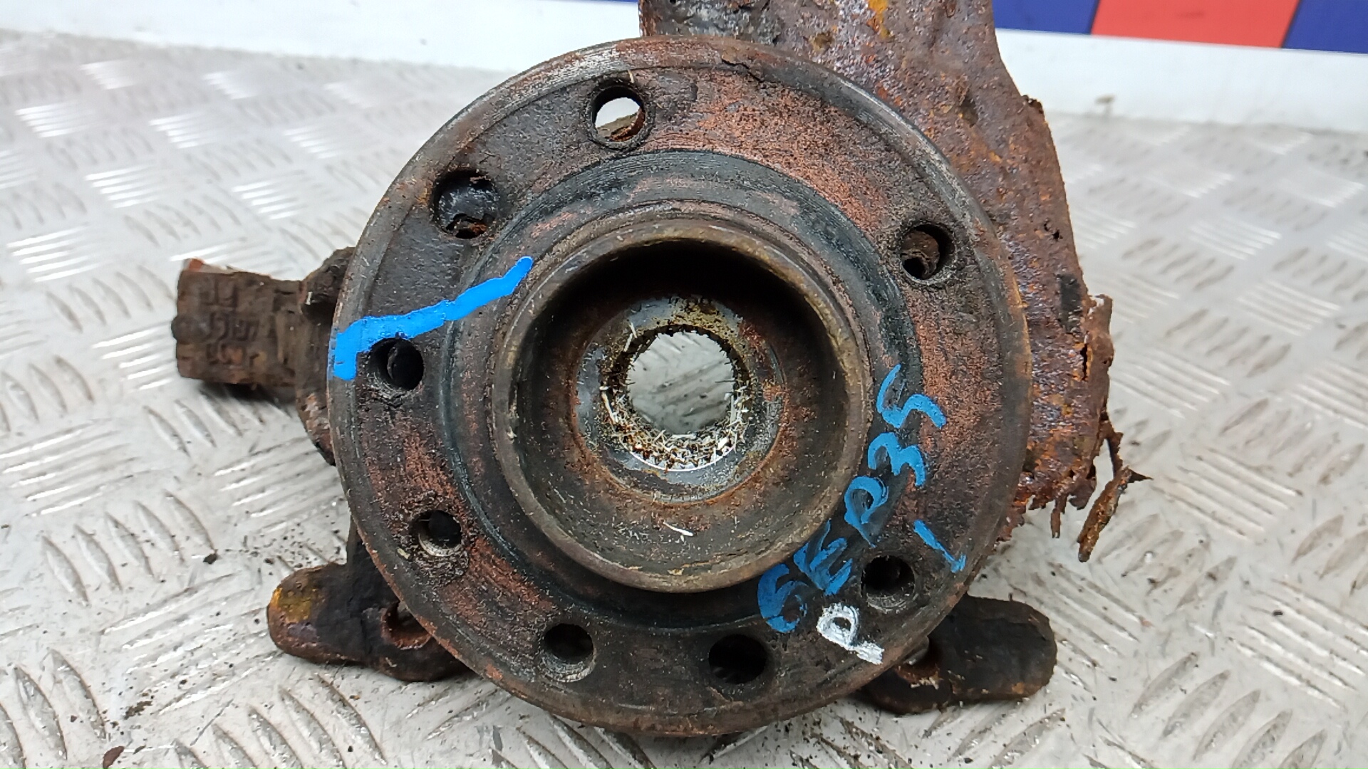 Ступица передняя