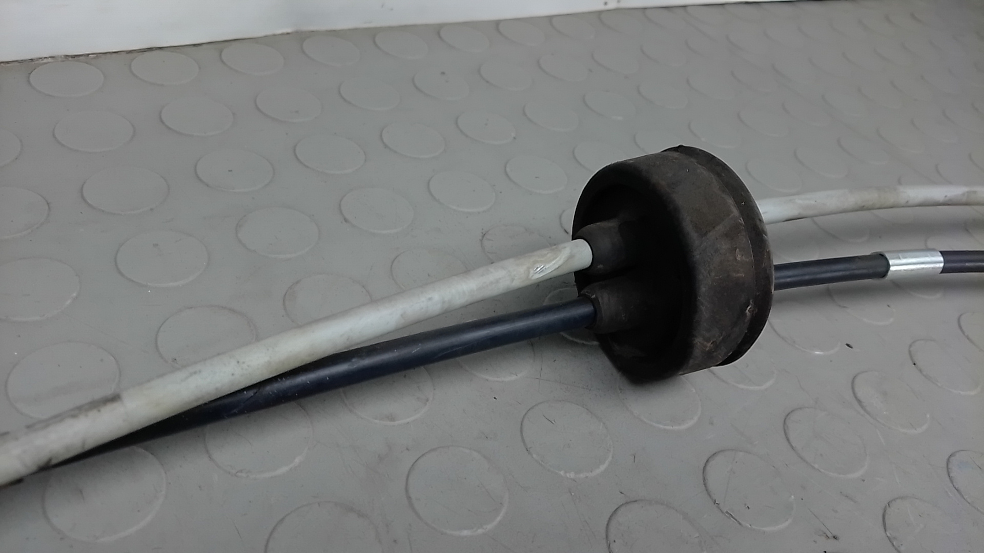 Трос КПП (выбора/переключения передач)