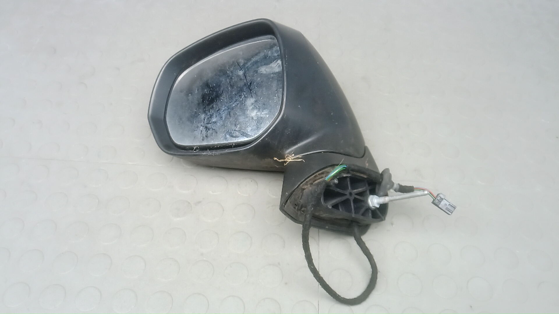 Зеркало левое электрическое