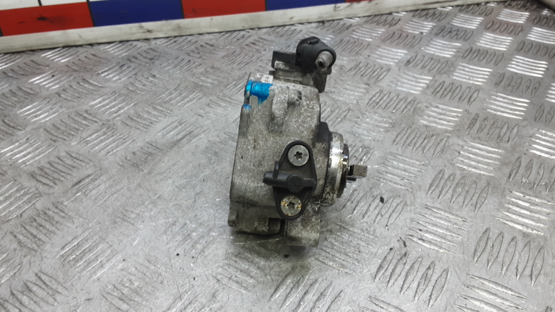 Насос вакуумный