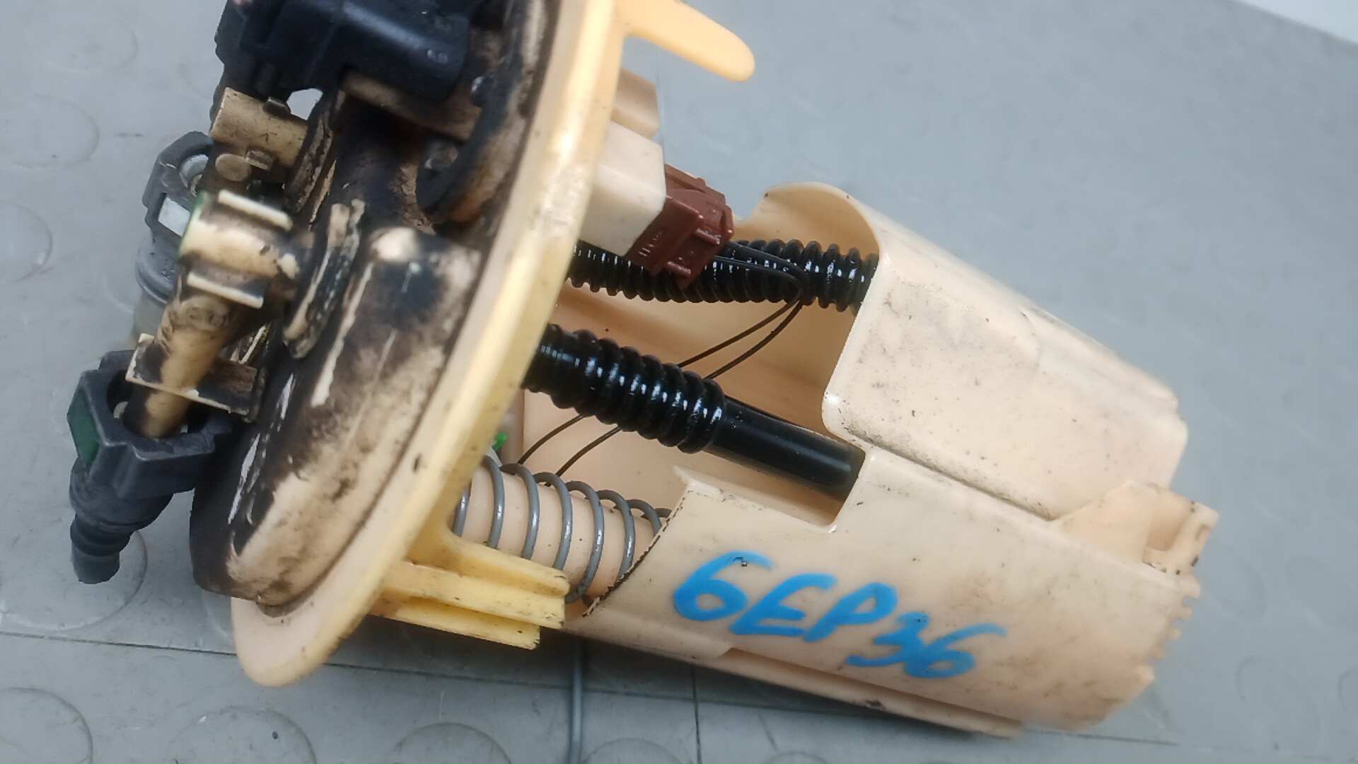 Датчик уровня топлива