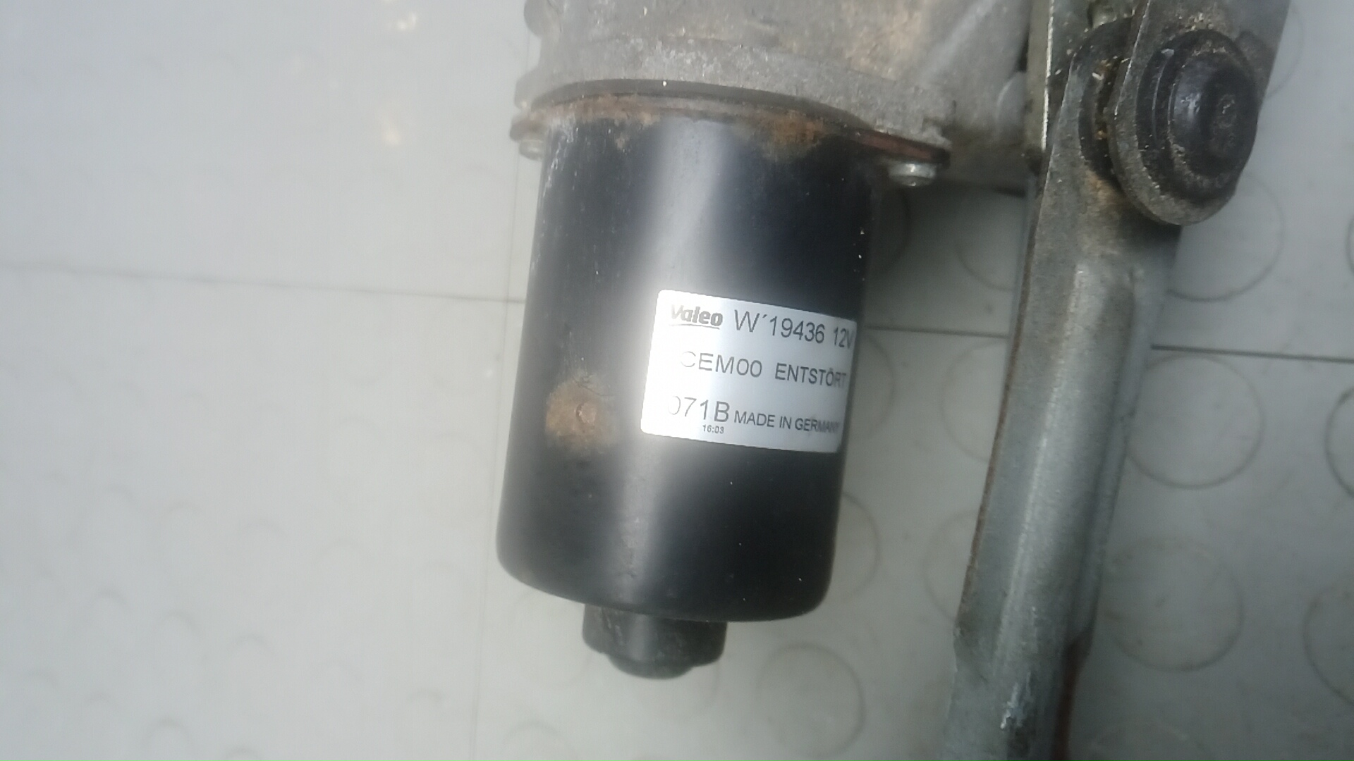 Трапеция стеклоочистителей