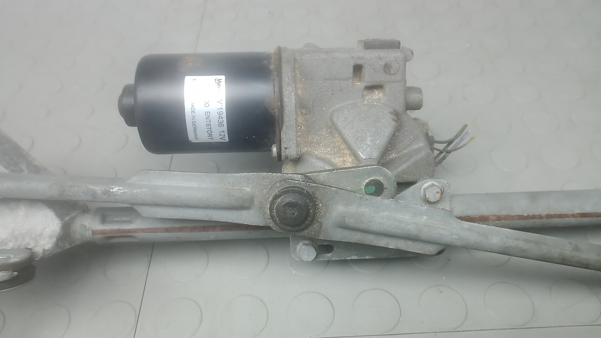 Трапеция стеклоочистителей