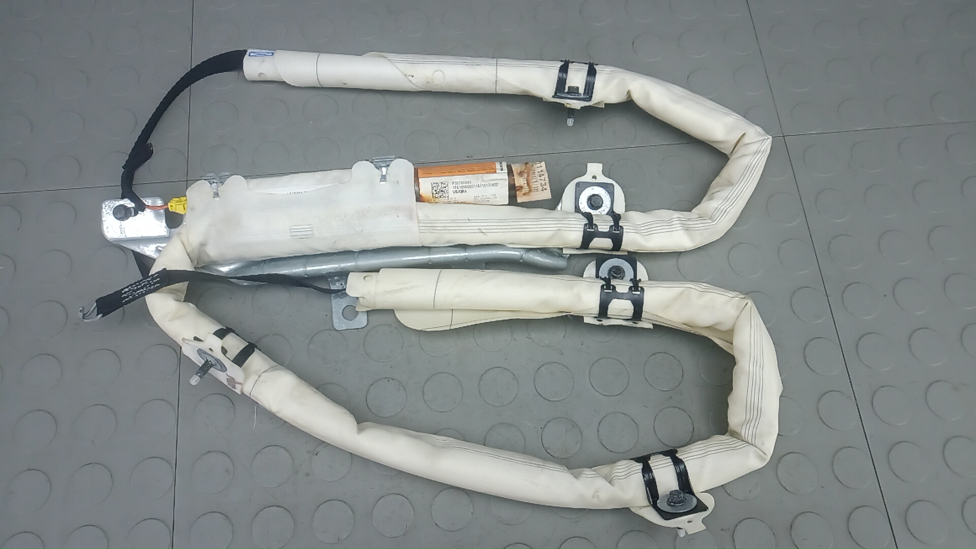 Подушка безопасности боковая (шторка)