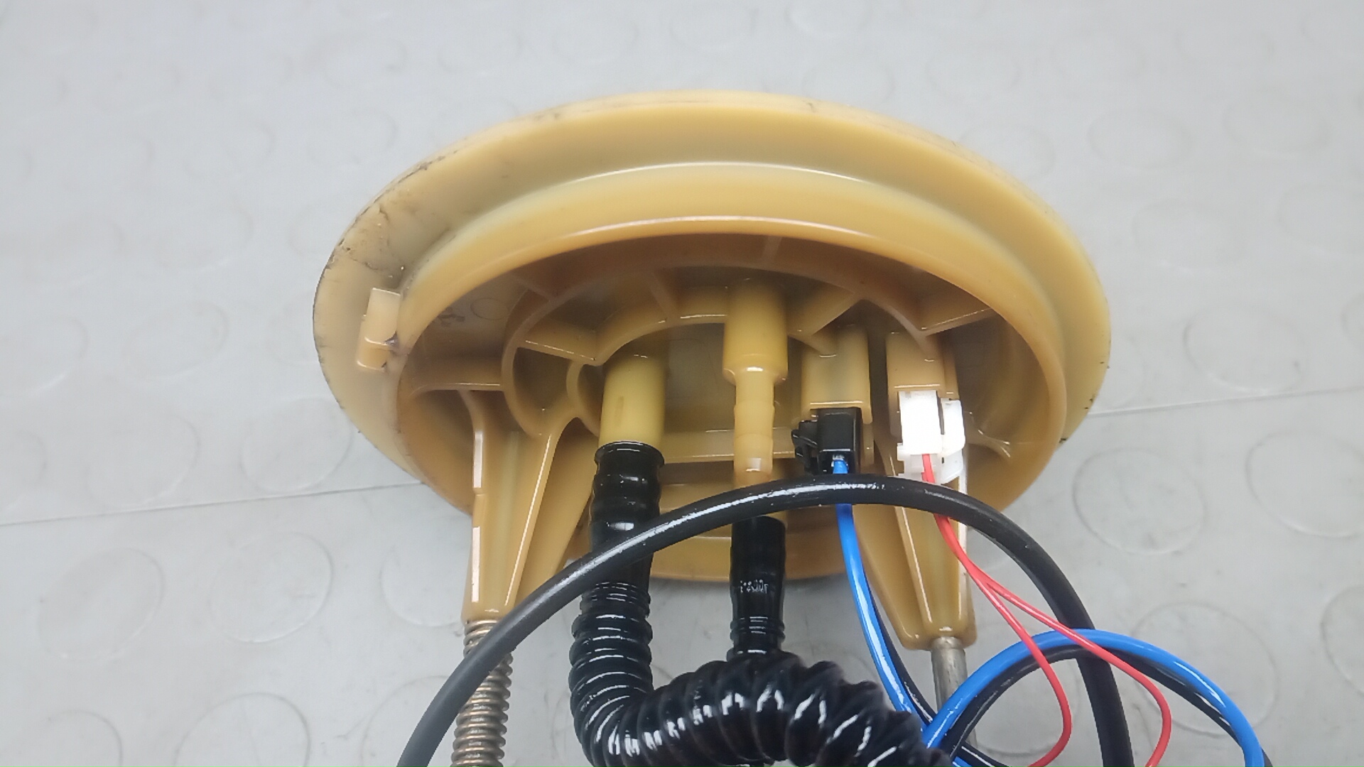 Насос топливный электрический