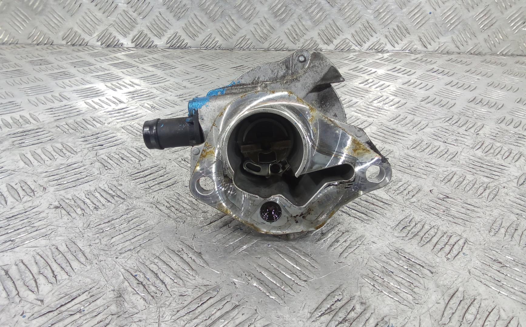 Насос вакуумный