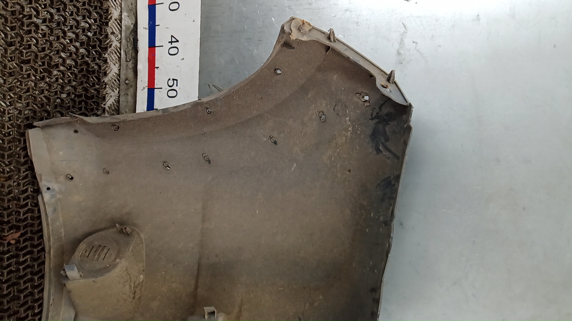 Накладка переднего бампера левая