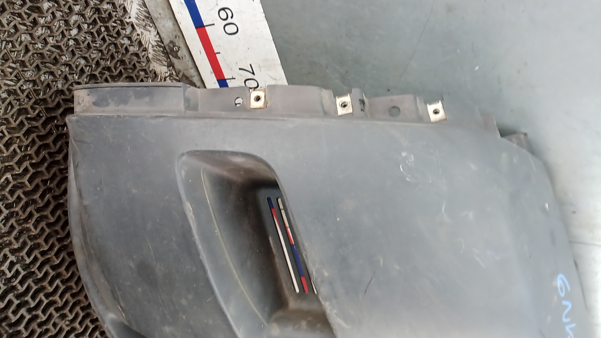 Накладка переднего бампера левая